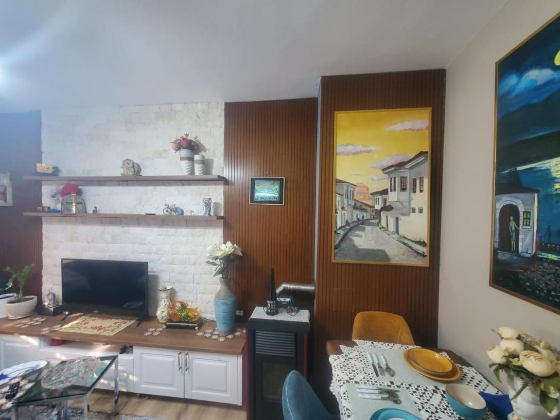 Apartamenti8 Korca Exterior foto
